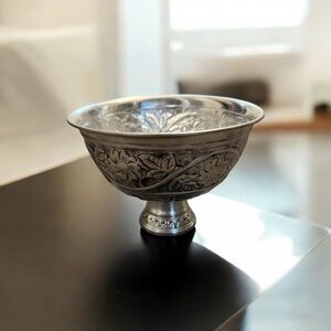 Decorative Metal Embossed Bowl‎ NWOT